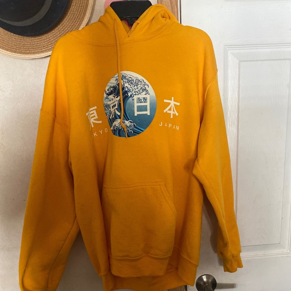 A tokyo wave hoodie